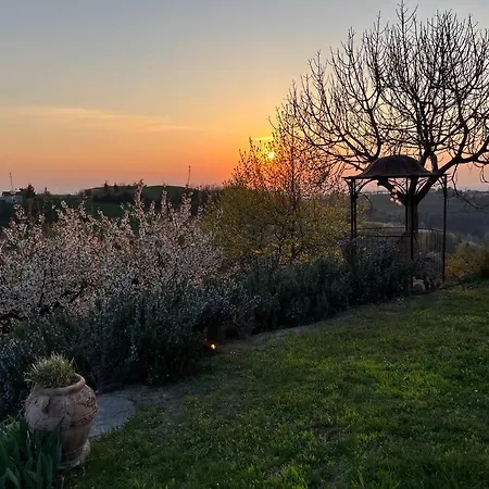 Villa Rustico Im Piemont Mit Panorama Clavesana